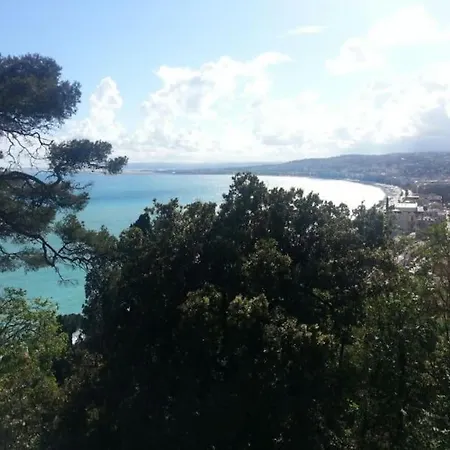 Nice & Les Cypres Exterior foto